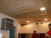 Séchoir à vêtements dans les vestiaires.