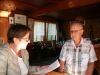 Marinette Tille s'entretient avec Christian Stauber.