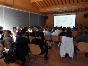 Salle comble pour la présentation