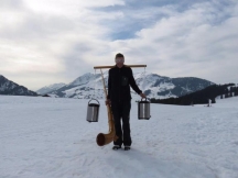 Gilbert, une aide en or qui fait du bruit !
