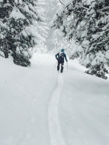 …à skis ou en raquettes…