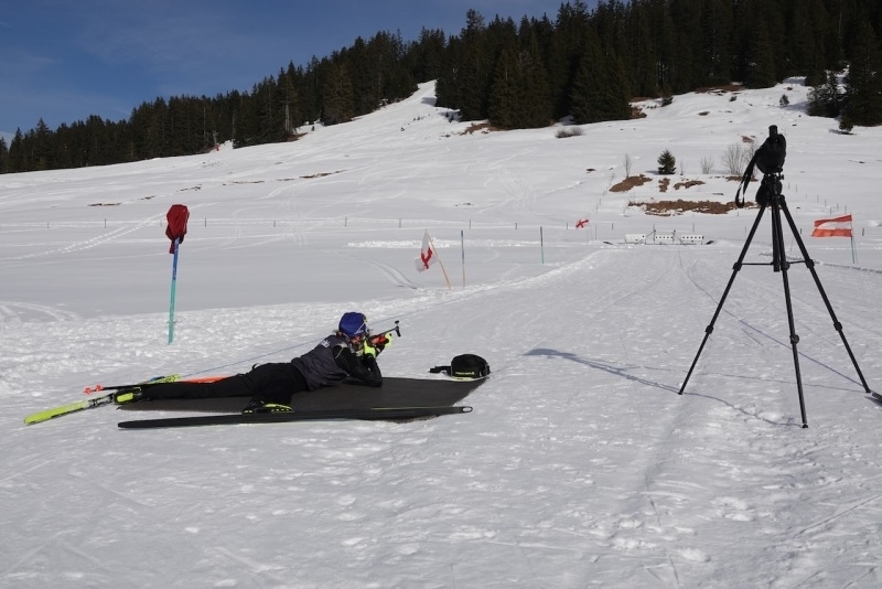 Tir couché sur la cinquième cible