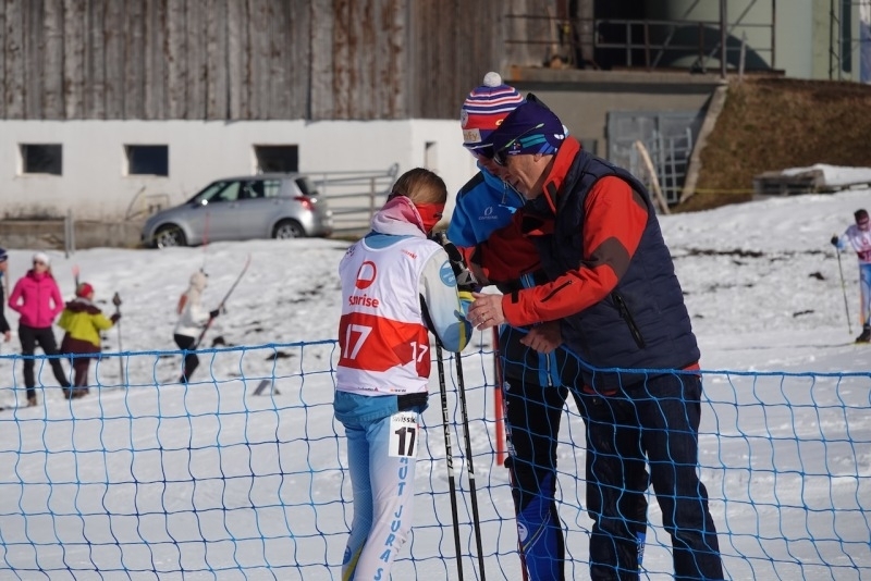 Quelle que soit l’équipe, Stephan Perrod encourage et motive tous les biathlètes